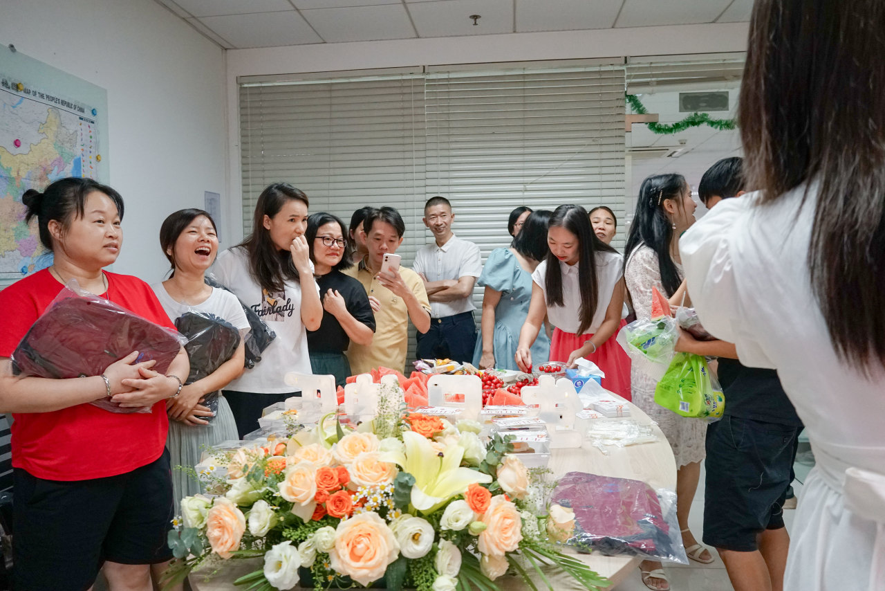 8月份員工生日會丨我們齊聚一堂，不負(fù)時(shí)光(圖22)